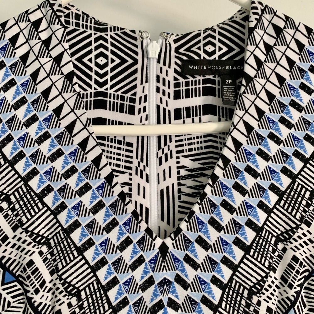 SOLD White House Black Market Cap-Sleeve Geo Printed Sheath Dress Size 2P (NWOT) - Picture 3 of 5